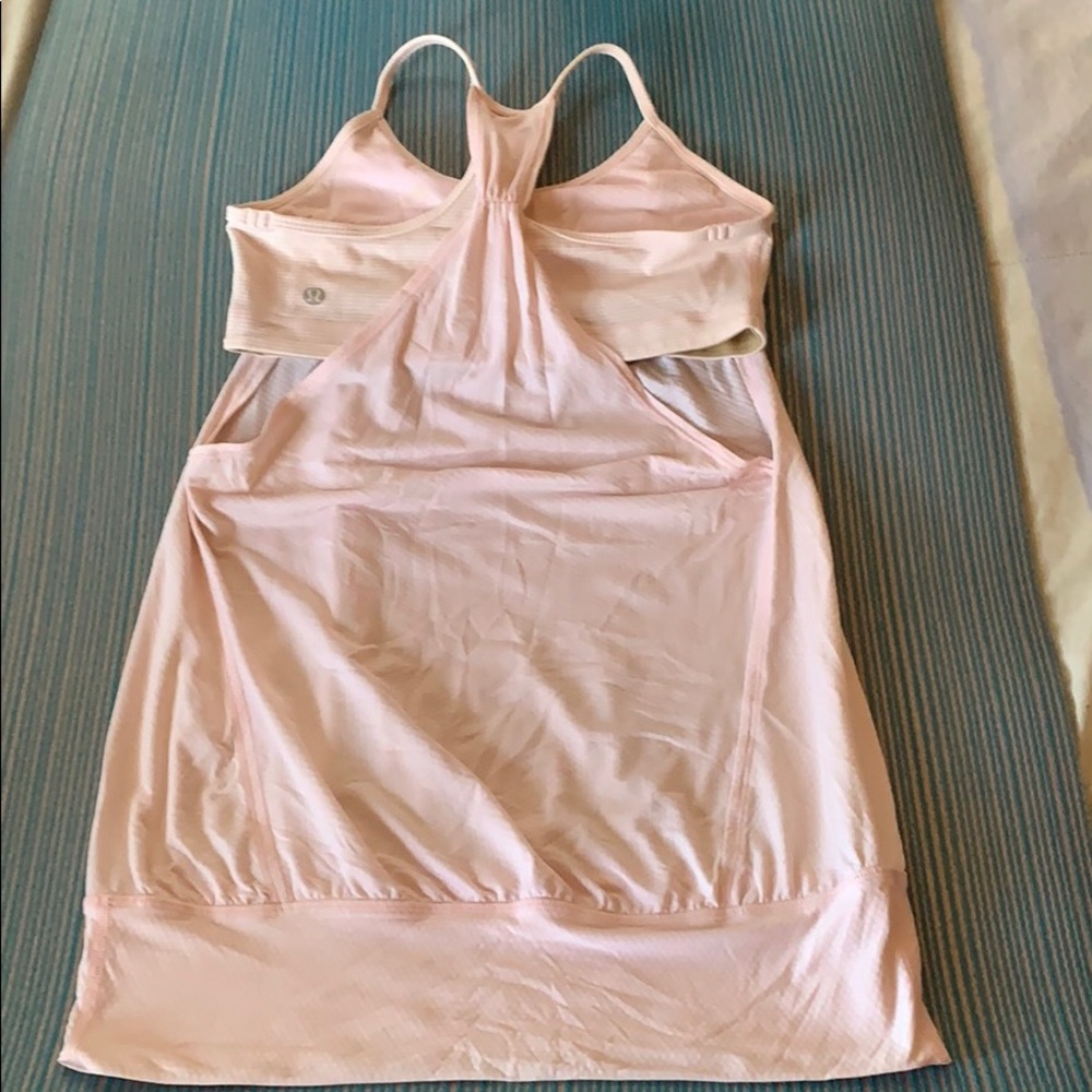 Lululemon No Limit top